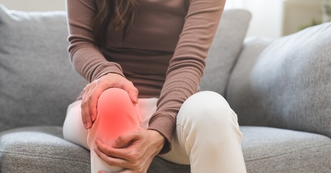 Knee pain relief expert St. Paul  image