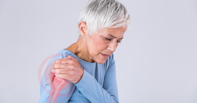 Shoulder Pain Relief Expert in St. Paul image